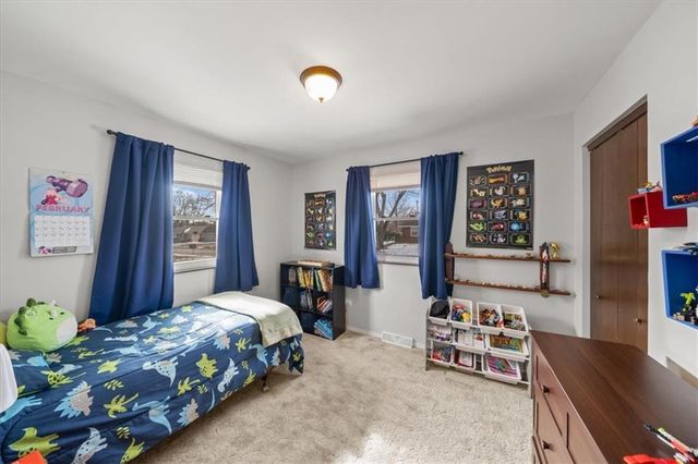 604 NE 1st Street, Blue Springs, MO 64014