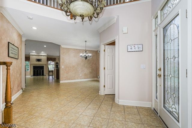 35 Hancock Pl, Franklin Twp., NJ 08873