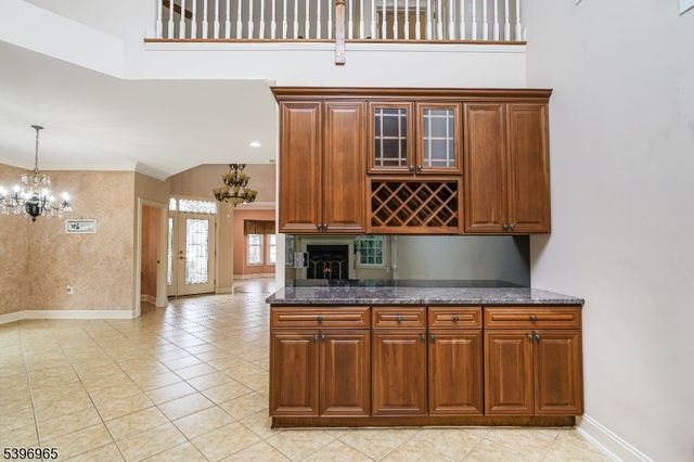 35 Hancock Pl, Franklin Twp., NJ 08873