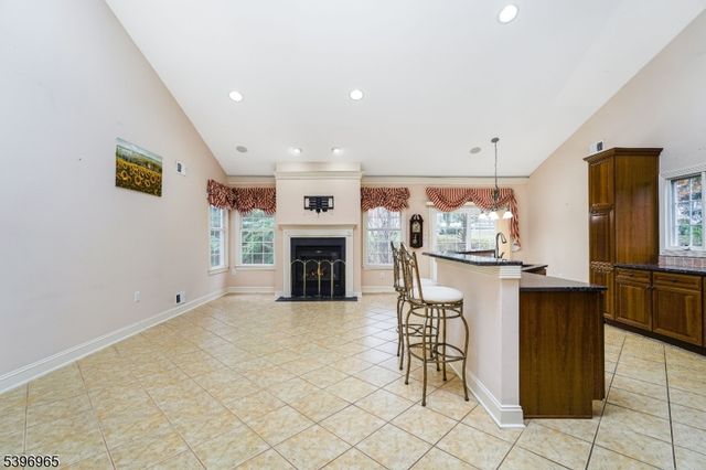 35 Hancock Pl, Franklin Twp., NJ 08873