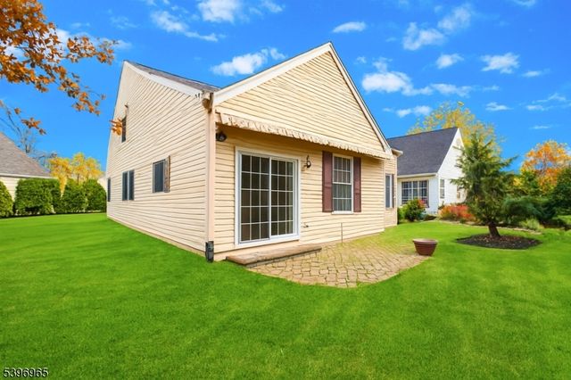 35 Hancock Pl, Franklin Twp., NJ 08873