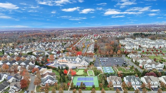 35 Hancock Pl, Franklin Twp., NJ 08873