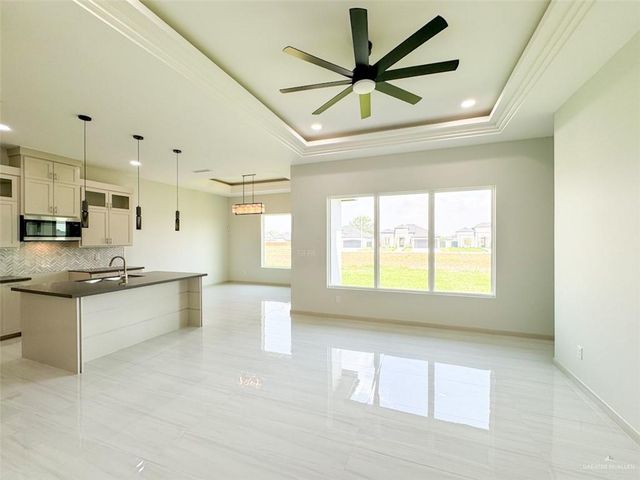 8046 N 50th Street, Mcallen, TX 78504