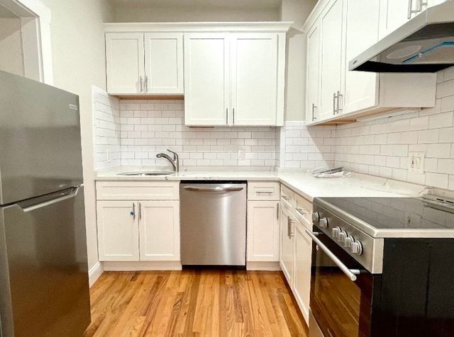 13 Anderson Street 2, Boston, MA 02114