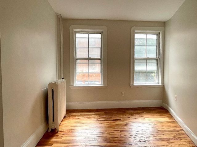 13 Anderson Street 2, Boston, MA 02114