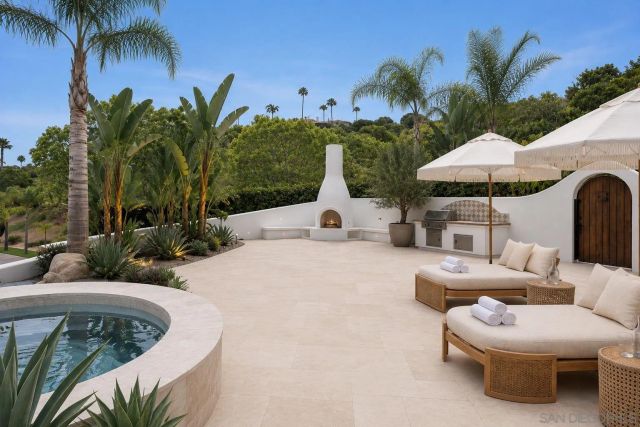 6319 Via Naranjal, Rancho Santa Fe, CA 92067