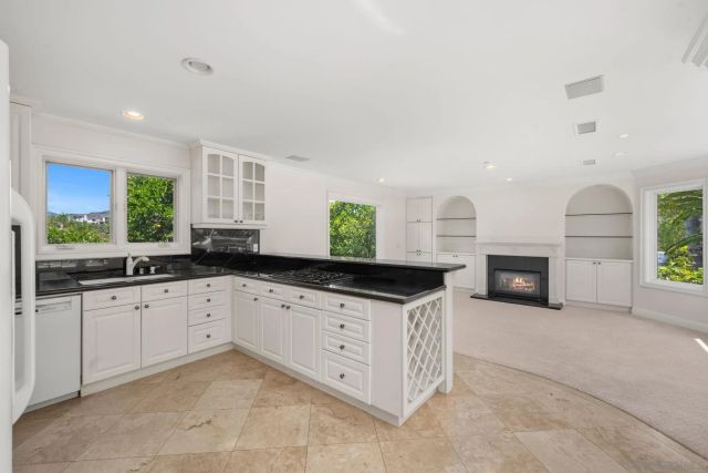 6319 Via Naranjal, Rancho Santa Fe, CA 92067