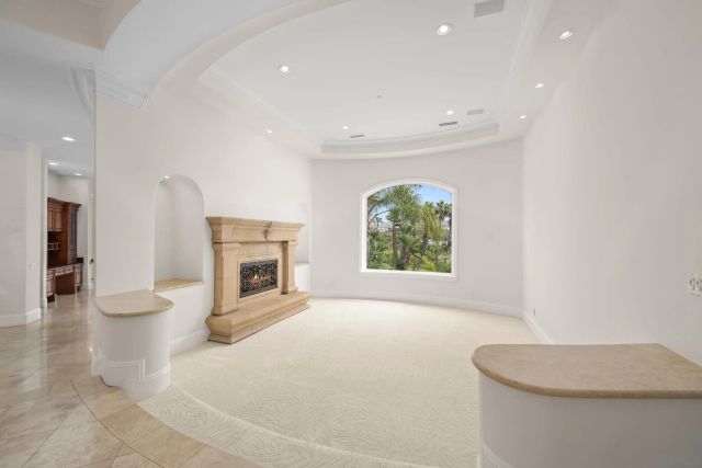 6319 Via Naranjal, Rancho Santa Fe, CA 92067