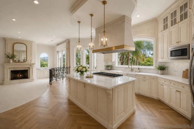 6319 Via Naranjal, Rancho Santa Fe, CA 92067