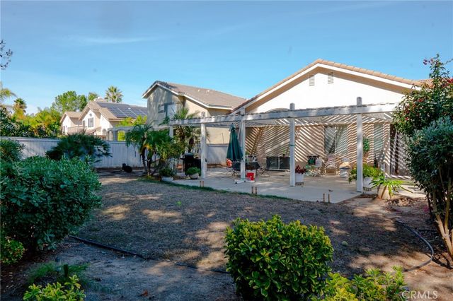 32095 Via Cordoba, Temecula, CA 92592