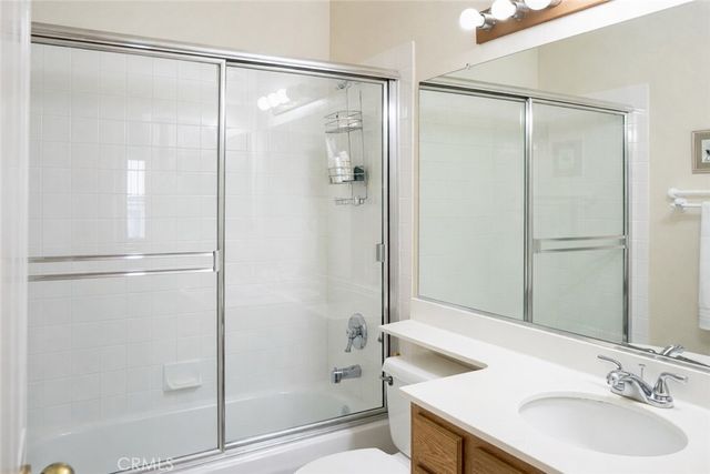 32095 Via Cordoba, Temecula, CA 92592