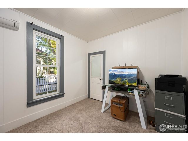 103 E 12th St, Loveland, CO 80537