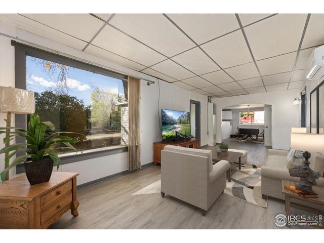 103 E 12th St, Loveland, CO 80537