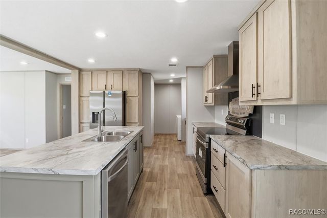 1451 W Jackson Hill Court, Lecanto, FL 34461