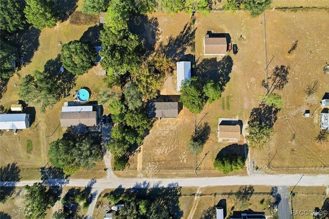 1451 W Jackson Hill Court, Lecanto, FL 34461