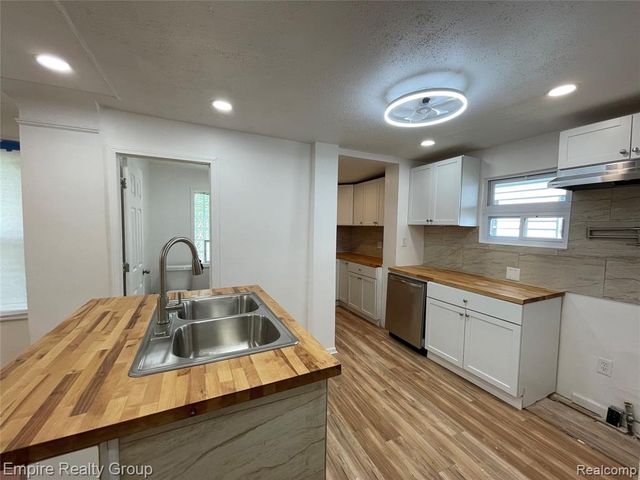 11747 Manor Street, Detroit, MI 48204