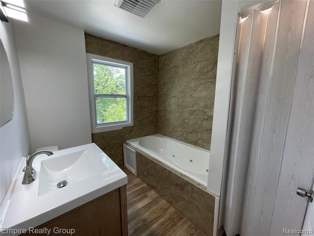 11747 Manor Street, Detroit, MI 48204