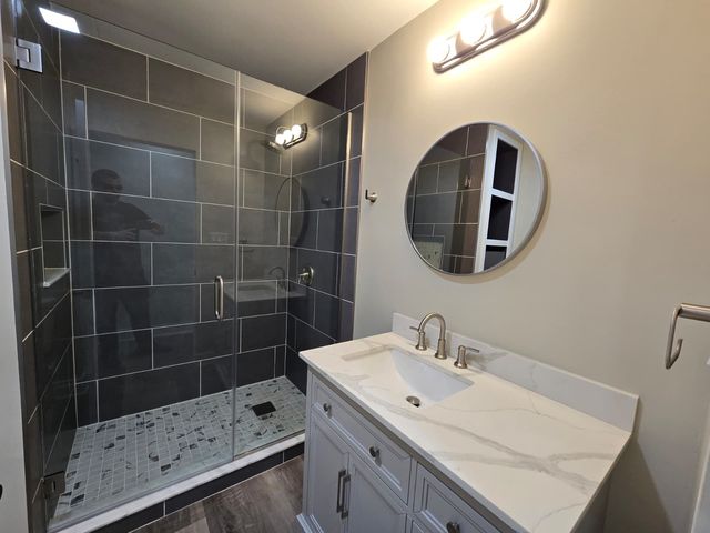 5522 Pershing Avenue, Downers Grove, IL 60515
