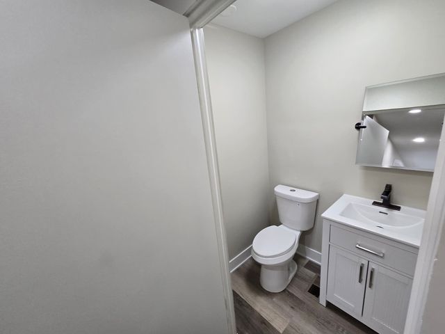 5522 Pershing Avenue, Downers Grove, IL 60515
