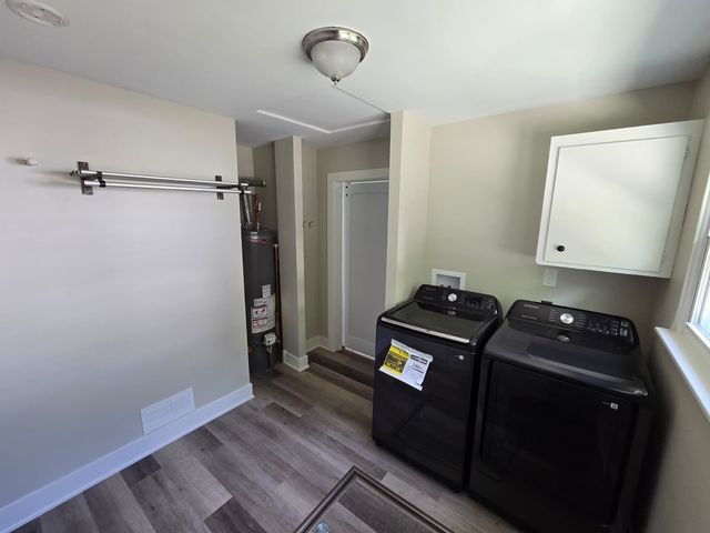 5522 Pershing Avenue, Downers Grove, IL 60515