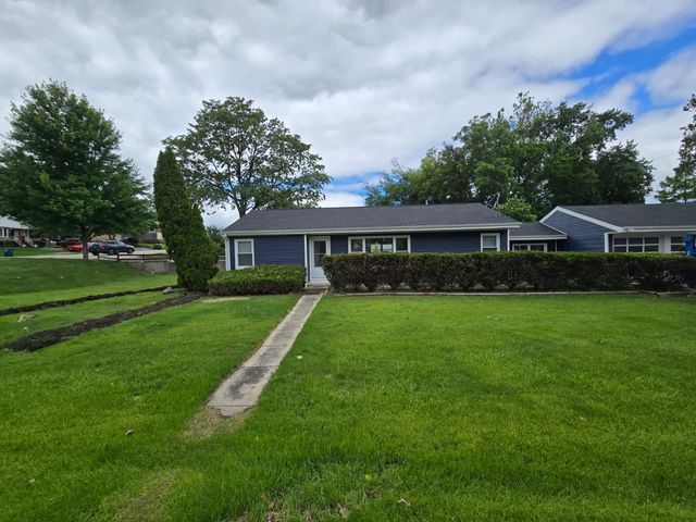 5522 Pershing Avenue, Downers Grove, IL 60515