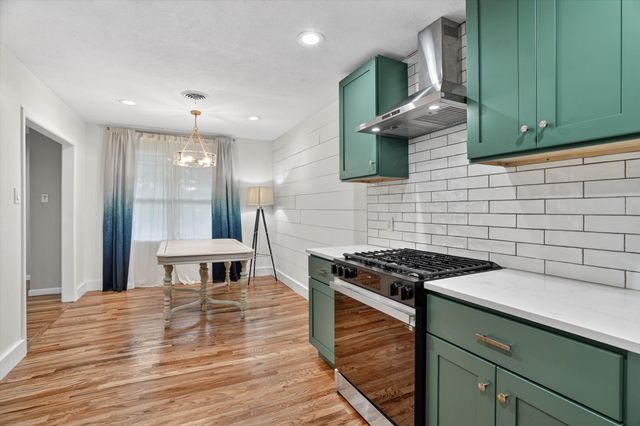1008 Zelda Drive, Hurst, TX 76053