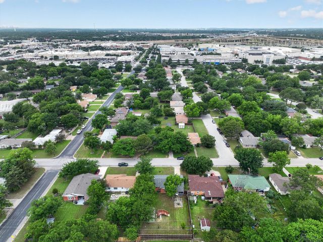 1008 Zelda Drive, Hurst, TX 76053