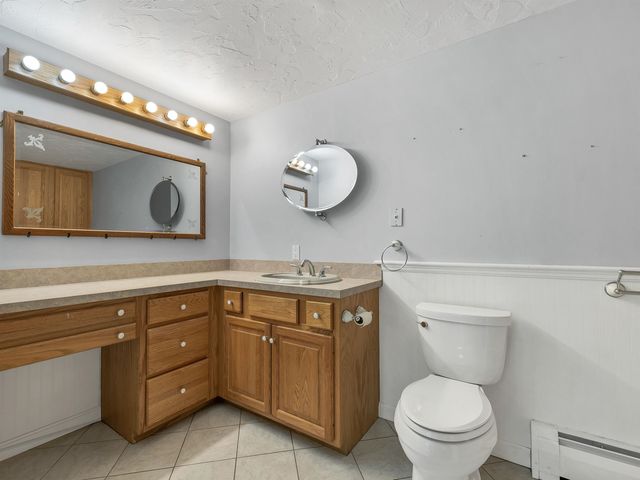 132 Dustin Tavern Road, Weare, NH 03281