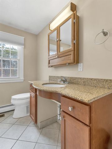 132 Dustin Tavern Road, Weare, NH 03281