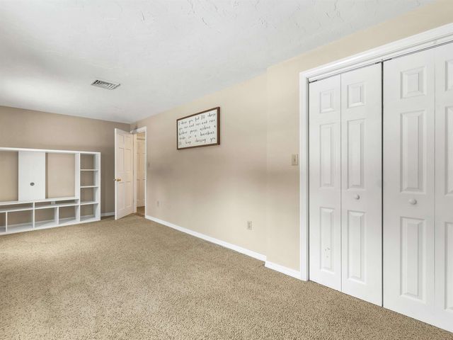 132 Dustin Tavern Road, Weare, NH 03281