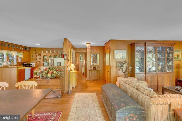 166 RIVER, Pipersville, PA 18947
