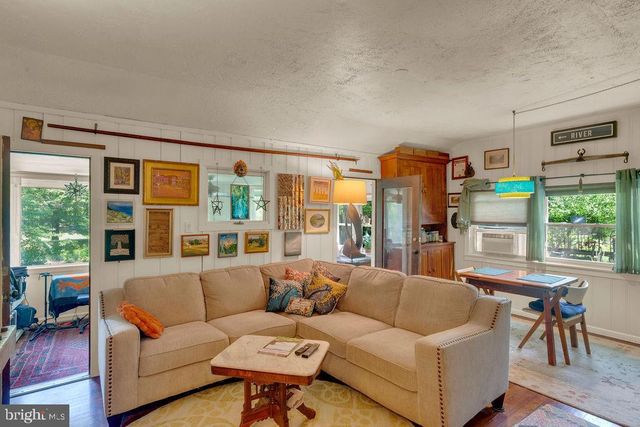 166 RIVER, Pipersville, PA 18947