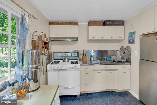 166 RIVER, Pipersville, PA 18947
