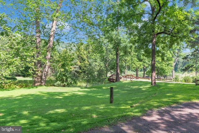 166 RIVER, Pipersville, PA 18947