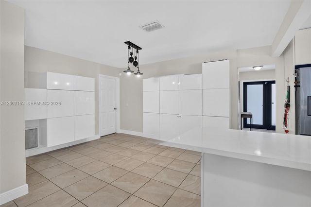 5602 SW 1st Street, Plantation, FL 33317