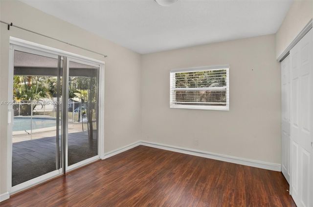 5602 SW 1st Street, Plantation, FL 33317