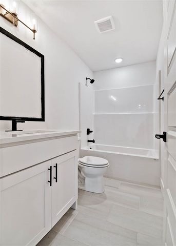 6 Kintyre Place, Bella Vista, AR 72715