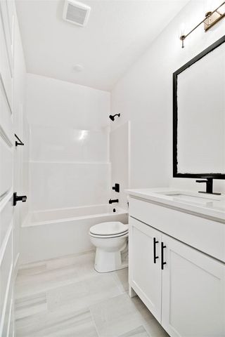6 Kintyre Place, Bella Vista, AR 72715