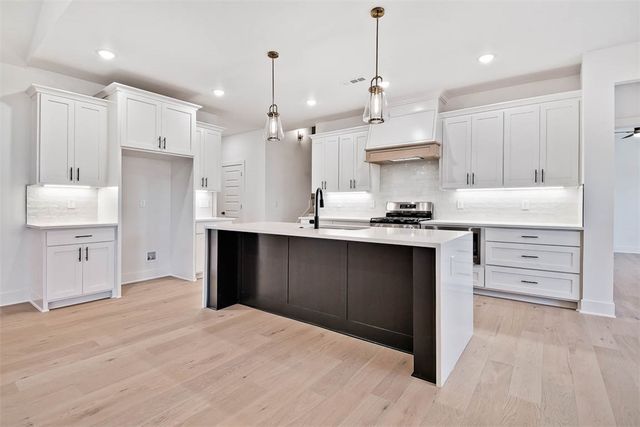 6 Kintyre Place, Bella Vista, AR 72715