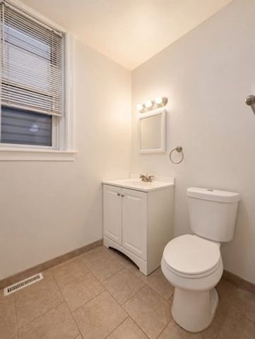 128 Shawmut Street 3, Chelsea, MA 02150