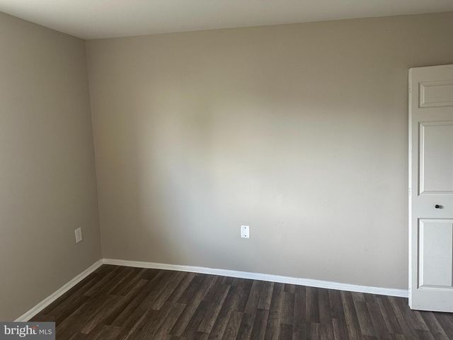 11342 CHERRY HILL RD #2-E101, Beltsville, MD 20705