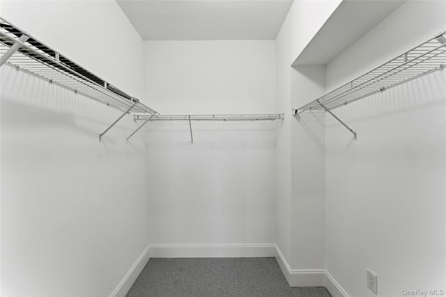 237 Marina Pointe Drive 237, East Rockaway, NY 11518