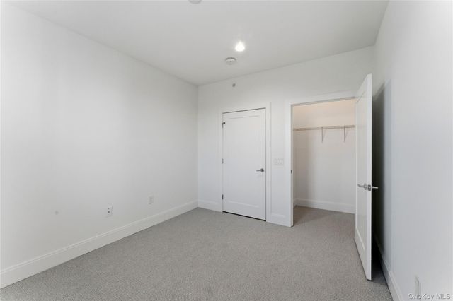 237 Marina Pointe Drive 237, East Rockaway, NY 11518