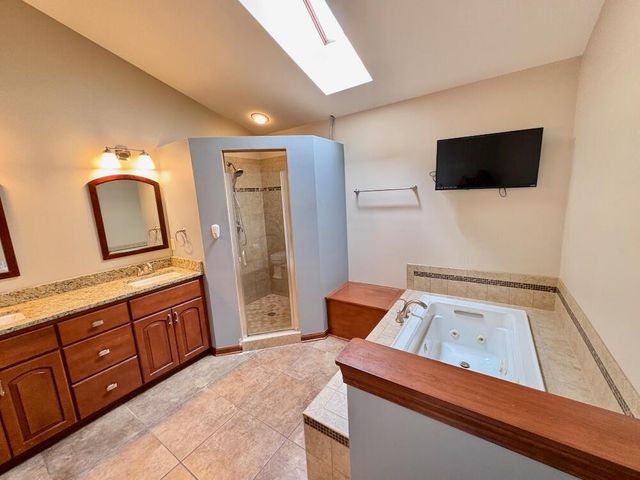 W203S7759 Wood Berry COURT, Muskego, WI 53150