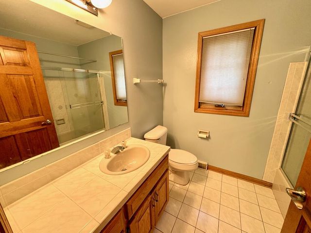 W203S7759 Wood Berry COURT, Muskego, WI 53150