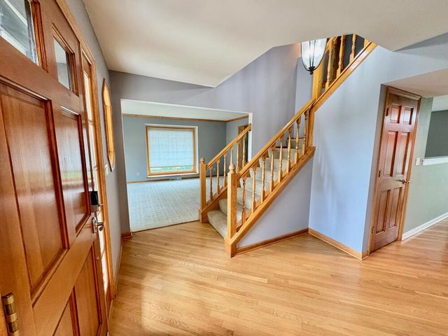 W203S7759 Wood Berry COURT, Muskego, WI 53150