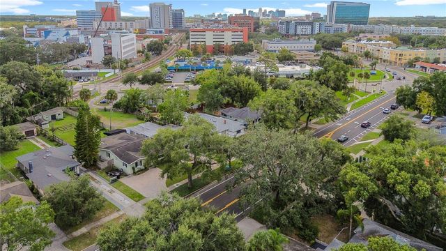 3223 N ORANGE AVE, Orlando, FL 32803