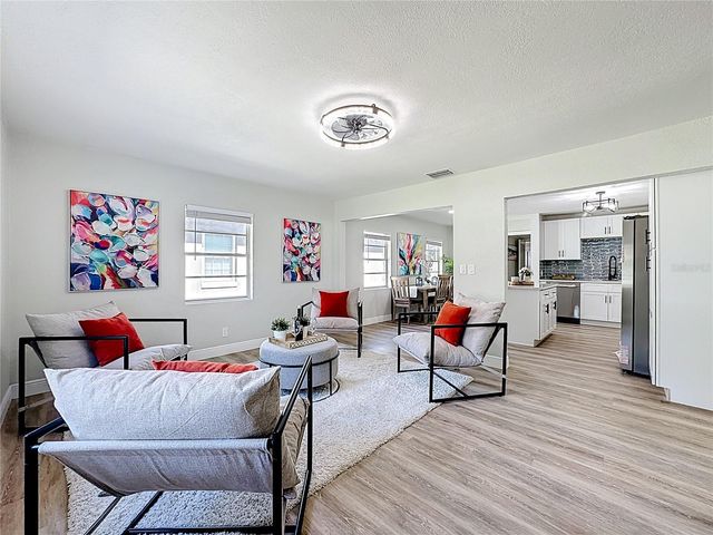 3223 N ORANGE AVE, Orlando, FL 32803