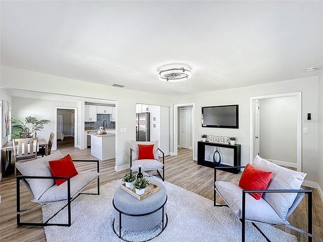 3223 N ORANGE AVE, Orlando, FL 32803