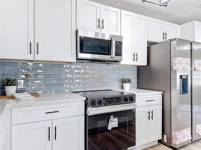 3223 N ORANGE AVE, Orlando, FL 32803